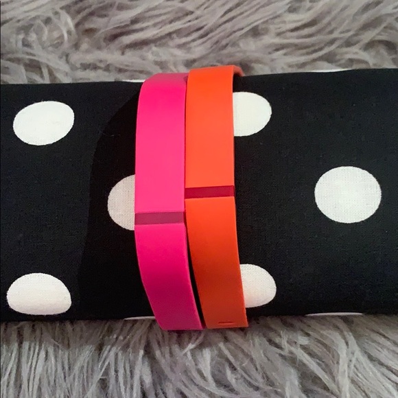 Fitbit Flex replacement bands - Picture 2 of 3